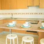 Two Bedroom In Mar! Free Parking! Pm109 *