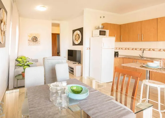 Apartament Two Bedroom In Mar! Free Parking! Pm109